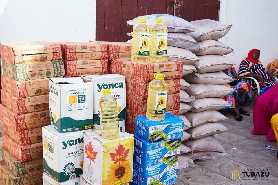 Support items for petty traders — cooking oil, noodles, sardines, maize and sugar